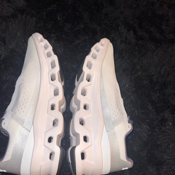 COPY - Cloud Monster Women’s Size 10.5 - Picture 5 of 10